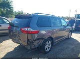 Toyota Sienna Le 8 Passenger 5TDKZ3DC2JS914933 снимка