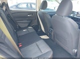 Nissan Rogue Sv Fwd 5N1BT3BA4RC702384 fotografie