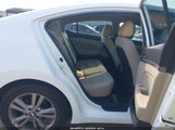 Hyundai Elantra Sel 5NPD84LF1JH321910 photo