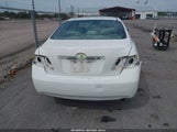 Toyota Camry Le 4T1BE46K88U789413 photo