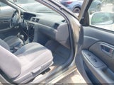 Toyota Camry Le JT2BG22K5Y0400154 снимка