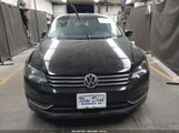 Volkswagen Passat 1.8T Wolfsburg Edition 1VWAT7A37EC092000 снимка