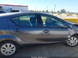 Toyota Prius C One JTDKDTB3XC1525765 снимка