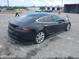 Tesla Model S 70D/85D/P85D 5YJSA1H2XFFP68743 fotografie