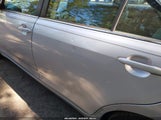 Toyota Camry Le 4T1BF3EK6BU132173 снимка