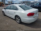Volkswagen Passat 2.5L Se 1VWBP7A37CC013432 снимка
