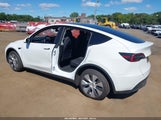 Tesla Model Y Awd/Long Range Dual Motor All-Wheel Drive 7SAYGDEE3PF798535 fotografie