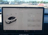 Tesla Model Y Awd/Long Range Dual Motor All-Wheel Drive 7SAYGDEE3PF798535 fotografie