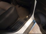 Nissan Rogue Sv JN8AT2MV9HW002274 снимка