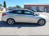 Ford Focus Se 1FADP3F24EL238534 снимка