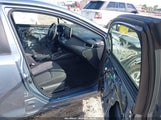 Toyota Corolla Le JTDEPRAE3LJ085852 снимка