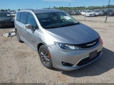 Chrysler Pacifica Touring L Plus 2C4RC1EG7KR605510 photo