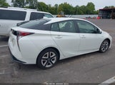 Toyota Prius Three Touring JTDKARFU7G3015009 снимка