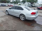 Volkswagen Passat 1.8T Se 1VWBT7A38FC003203 photo