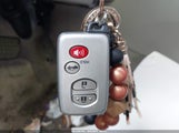 Toyota Camry Hybrid JTNBB46K173007692 снимка