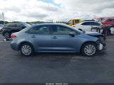Toyota Corolla Le JTDEPMAE3NJ201976 снимка