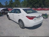 Toyota Corolla Le 2T1BURHE8JC013717 снимка