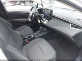Toyota Corolla Le JTDEPMAE3NJ191675 снимка