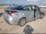Toyota Prius Le JTDKARFU1K3088711 снимка