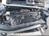 Toyota Tundra Grade 4.6L V8 5TFUM5F15AX009689 photo