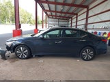 Nissan Altima Sv Fwd 1N4BL4DV4NN400110 photo