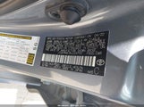Toyota Corolla Le JTDEPMAE3NJ224710 снимка