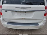 Chrysler Town & Country Touring-L 2C4RC1CG0CR117682 fotografie