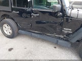 Jeep Wrangler Jk Unlimited Sport S 4X4 1C4BJWDG4JL861228 photo