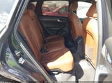 Audi Q5 2.0T Premium WA1LFAFP0CA045440 снимка