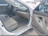 Toyota Camry Le 4T1BE46K19U897714 снимка