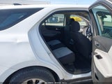 Chevrolet Equinox Ls 2GNAXHEVXJ6213704 снимка