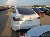 Tesla Model Y Long Range Dual Motor All-Wheel Drive 5YJYGAEE6MF255445 photo