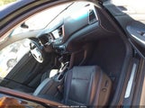 Hyundai Tucson Limited KM8J33A23HU290683 снимка