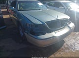 Lincoln Town Car Signature Limited 1LNHM82W35Y651456 fotografie