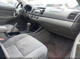 Toyota Camry Le 4T1BE32KX4U835382 снимка