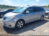 Toyota Sienna Le V6 8 Passenger 5TDKK3DC3DS290293 fotografie