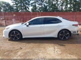Toyota Camry Xse 4T1B61HK3KU823676 photo