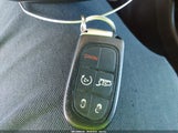 Jeep Cherokee Latitude 1C4PJMCS1EW219599 снимка
