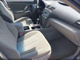 Toyota Camry Le 4T1BE46K37U056832 снимка