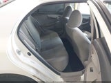 Toyota Corolla Le 1NXBU40E99Z154207 photo