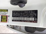 Toyota Corolla Le 2T1BURHE9FC402857 снимка