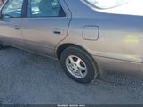 Toyota Camry Le 4T1BG22KXXU484501 fotografie