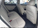 Honda Insight Touring 19XZE4F98KE004927 снимка