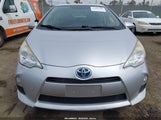 Toyota Prius C Three JTDKDTB35C1016800 снимка