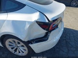 Tesla Model 3 Standard Range Plus Rear-Wheel Drive 5YJ3E1EAXMF870304 снимка