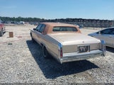 Cadillac Brougham 1G6DW54E7NR707900 снимка