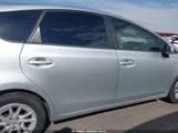 Toyota Prius V Two JTDZN3EU2D3266565 снимка