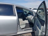 Toyota Prius V Two JTDZN3EU2D3266565 fotografie