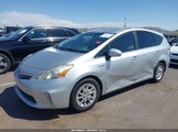 Toyota Prius V Two JTDZN3EU2D3266565 снимка