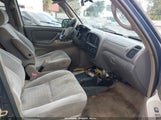 Toyota Tundra Sr5 V8 5TBET34166S517514 снимка